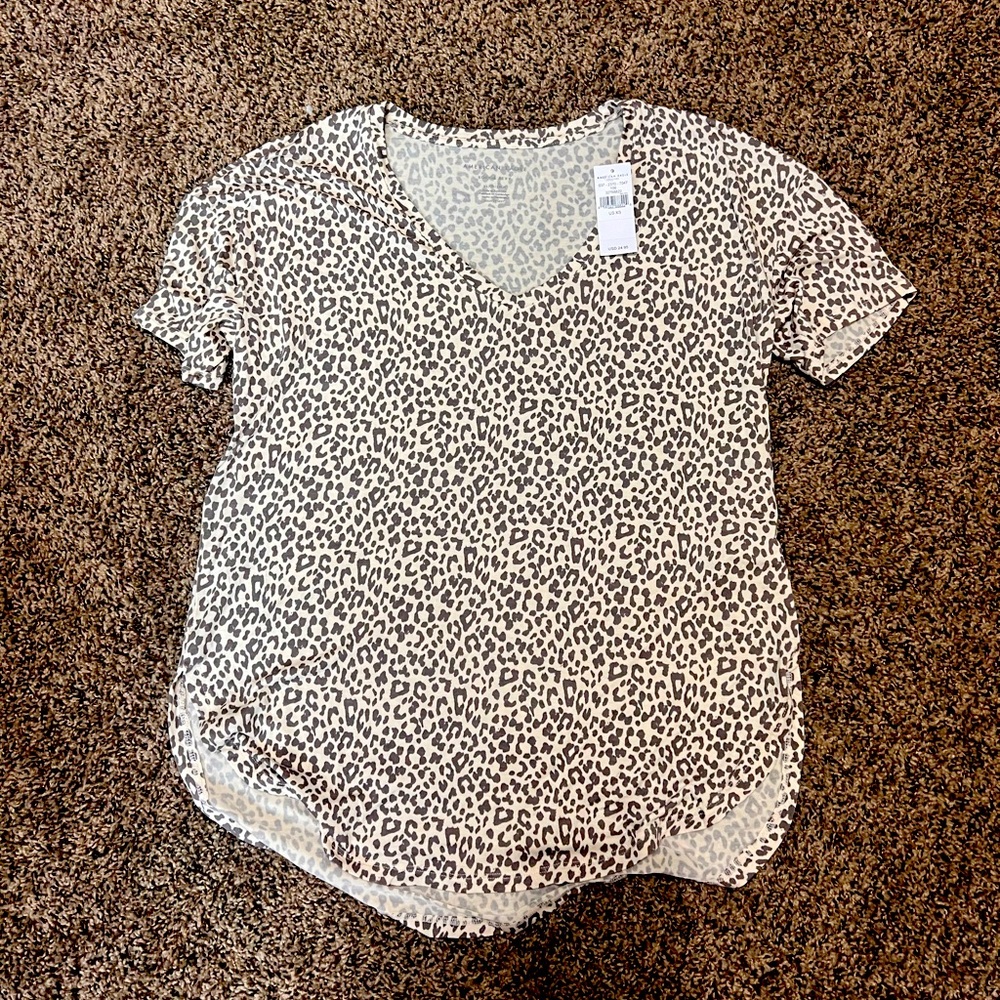 American Eagle Leopard Print Soft & Sexy Tee
